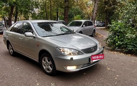 Toyota Camry V40, 2004 год, 800 000 рублей, 2 фотография