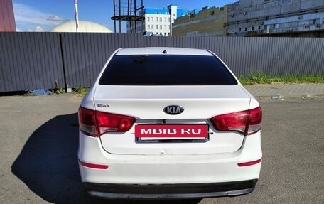 KIA Rio III рестайлинг, 2016 год, 550 000 рублей, 4 фотография