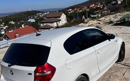 BMW 1 серия, 2011 год, 1 100 000 рублей, 3 фотография