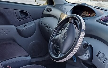 Toyota FunCargo, 2001 год, 450 000 рублей, 14 фотография