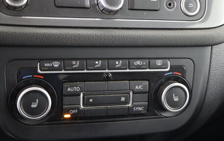 Volkswagen Tiguan I, 2012 год, 1 349 990 рублей, 19 фотография