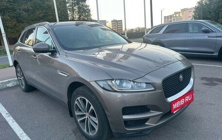 Jaguar F-Pace, 2017 год, 2 290 000 рублей, 2 фотография