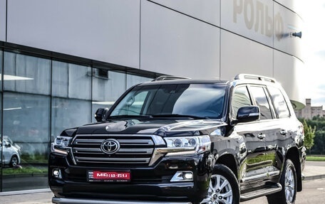 Toyota Land Cruiser 200, 2018 год, 6 349 898 рублей, 1 фотография