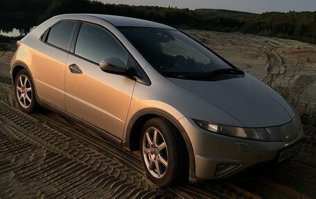 Honda Civic VIII, 2007 год, 500 000 рублей, 2 фотография