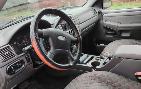 Ford Explorer III, 2005 год, 850 000 рублей, 9 фотография