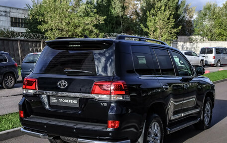 Toyota Land Cruiser 200, 2018 год, 6 349 898 рублей, 5 фотография