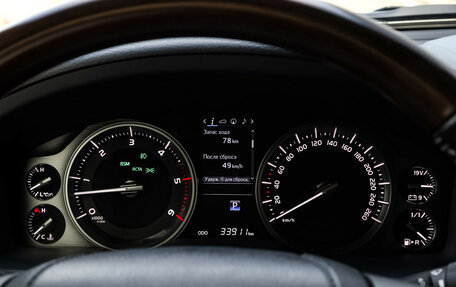 Toyota Land Cruiser 200, 2018 год, 6 349 898 рублей, 13 фотография
