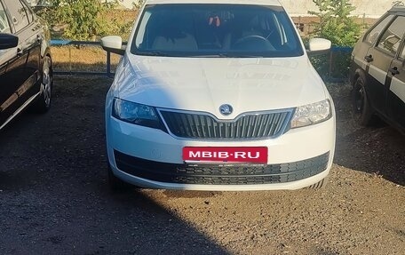 Skoda Rapid I, 2015 год, 1 050 000 рублей, 1 фотография