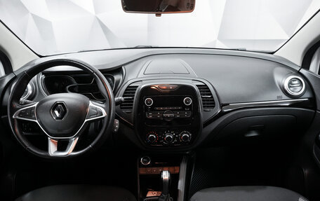 Renault Kaptur I рестайлинг, 2022 год, 1 595 000 рублей, 11 фотография