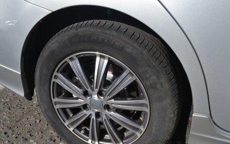 Toyota Prius Alpha I (ZVW40/41), 2013 год, 1 300 000 рублей, 11 фотография