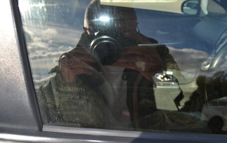 Toyota Prius Alpha I (ZVW40/41), 2013 год, 1 300 000 рублей, 30 фотография