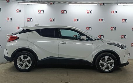 Toyota C-HR I рестайлинг, 2018 год, 2 099 000 рублей, 8 фотография