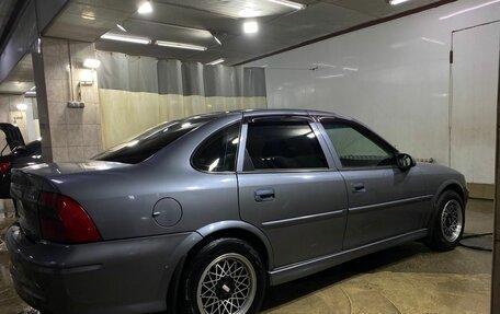 Opel Vectra B рестайлинг, 2001 год, 400 000 рублей, 3 фотография