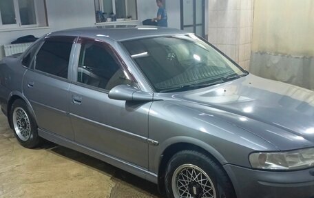 Opel Vectra B рестайлинг, 2001 год, 400 000 рублей, 14 фотография