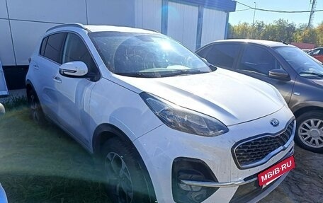 KIA Sportage IV рестайлинг, 2020 год, 1 999 000 рублей, 2 фотография
