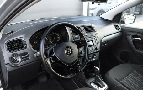 Volkswagen Polo VI (EU Market), 2015 год, 998 000 рублей, 14 фотография