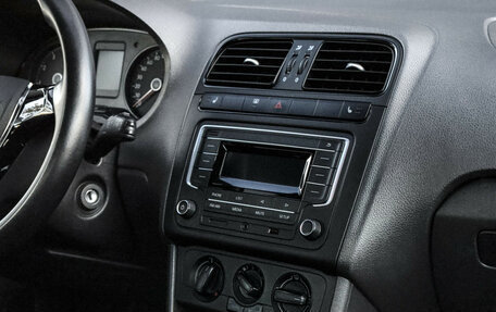 Volkswagen Polo VI (EU Market), 2015 год, 998 000 рублей, 16 фотография