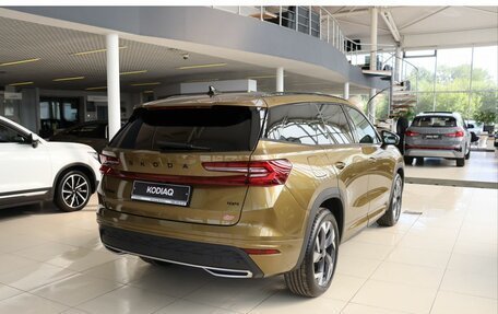 Skoda Kodiaq, 2025 год, 5 700 000 рублей, 5 фотография