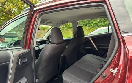 Toyota RAV4, 2019 год, 2 750 000 рублей, 12 фотография