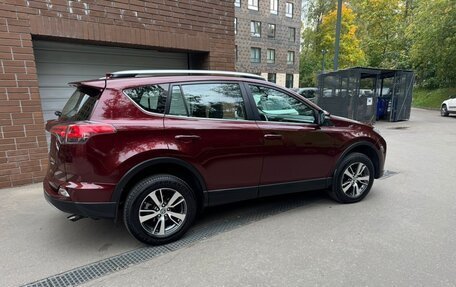 Toyota RAV4, 2019 год, 2 750 000 рублей, 4 фотография