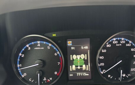 Toyota RAV4, 2019 год, 2 750 000 рублей, 14 фотография