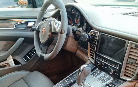 Porsche Panamera II рестайлинг, 2011 год, 2 600 000 рублей, 9 фотография