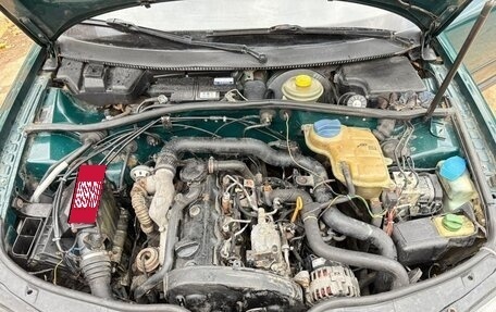 Volkswagen Passat B5+ рестайлинг, 1998 год, 165 000 рублей, 11 фотография