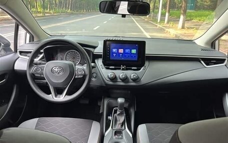 Toyota Corolla, 2021 год, 1 725 000 рублей, 7 фотография