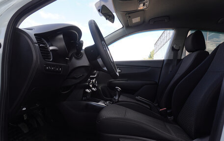 KIA Rio IV, 2017 год, 895 000 рублей, 9 фотография