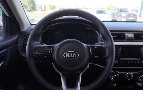 KIA Rio IV, 2017 год, 895 000 рублей, 12 фотография