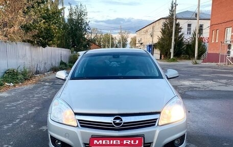 Opel Astra H, 2010 год, 635 000 рублей, 1 фотография