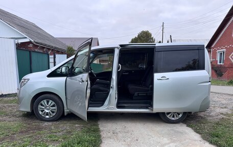 Nissan Serena IV, 2015 год, 1 900 000 рублей, 9 фотография