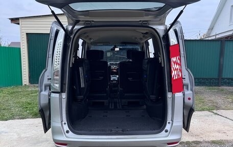 Nissan Serena IV, 2015 год, 1 900 000 рублей, 11 фотография