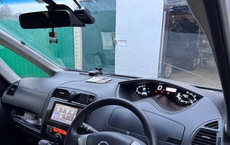 Nissan Serena IV, 2015 год, 1 900 000 рублей, 22 фотография