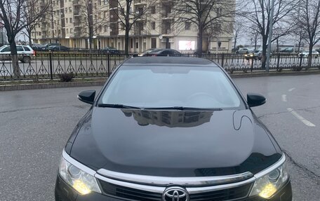 Toyota Camry, 2016 год, 1 799 000 рублей, 2 фотография