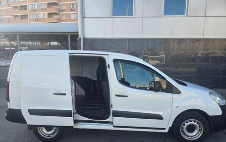 Peugeot Partner II рестайлинг 2, 2017 год, 1 120 000 рублей, 16 фотография