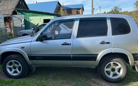 Chevrolet Niva I рестайлинг, 2006 год, 370 000 рублей, 3 фотография