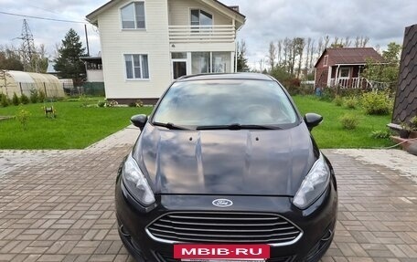 Ford Fiesta, 2016 год, 850 000 рублей, 3 фотография