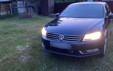 Volkswagen Passat B7, 2013 год, 800 000 рублей, 9 фотография