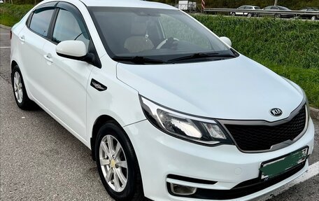 KIA Rio III рестайлинг, 2016 год, 930 000 рублей, 1 фотография