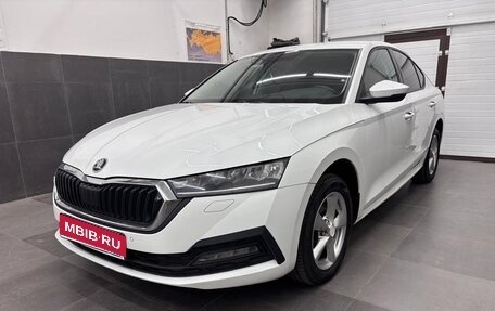 Skoda Octavia IV, 2021 год, 2 050 000 рублей, 1 фотография
