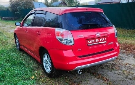 Toyota Matrix, 2005 год, 545 000 рублей, 6 фотография