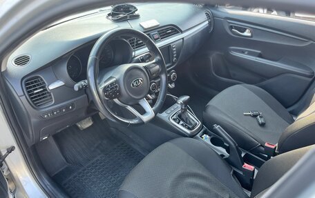 KIA Rio IV, 2019 год, 1 610 000 рублей, 3 фотография