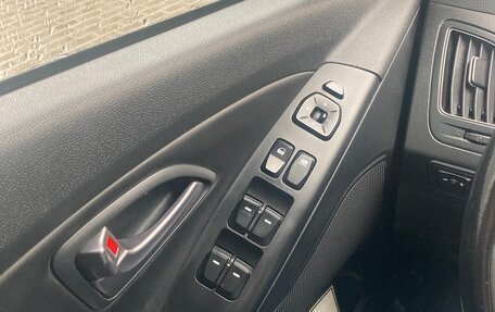 Hyundai ix35 I рестайлинг, 2014 год, 1 350 000 рублей, 29 фотография