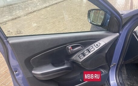 Hyundai ix35 I рестайлинг, 2014 год, 1 350 000 рублей, 24 фотография