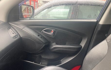 Hyundai ix35 I рестайлинг, 2014 год, 1 350 000 рублей, 32 фотография