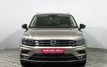Volkswagen Tiguan II, 2019 год, 2 399 700 рублей, 3 фотография