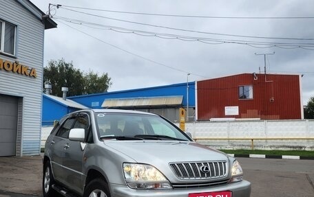 Lexus RX IV рестайлинг, 2001 год, 1 500 000 рублей, 2 фотография