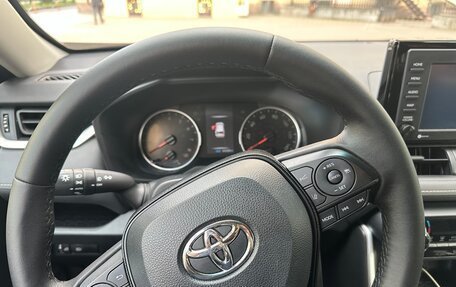 Toyota RAV4, 2021 год, 3 725 000 рублей, 17 фотография