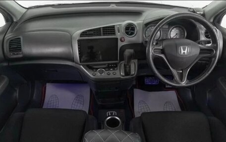 Honda Stream II, 2007 год, 880 000 рублей, 14 фотография